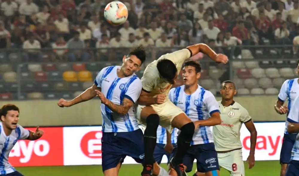 Universitario vs. Cerro Largo