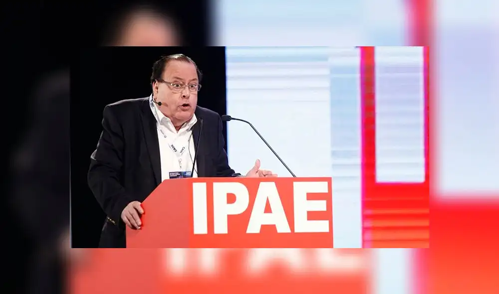 Julio Velarde en CADE 2017: “Antes, el Congreso escuchaba con mayor cuidado al MEF” Julio Velarde en CADE 2017: “Antes, el Congreso escuchaba con mayor cuidado al MEF”