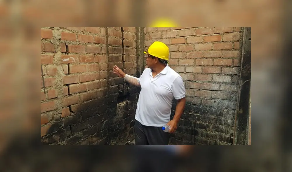 José Alfredo Asto Hinostroza explica qué daños sufrió su casa tras deflagración. (Foto: GLR - URPI)