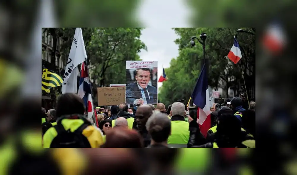 Los "chalecos amarillos" vuelven a las rotondas en protestas sin incidentes