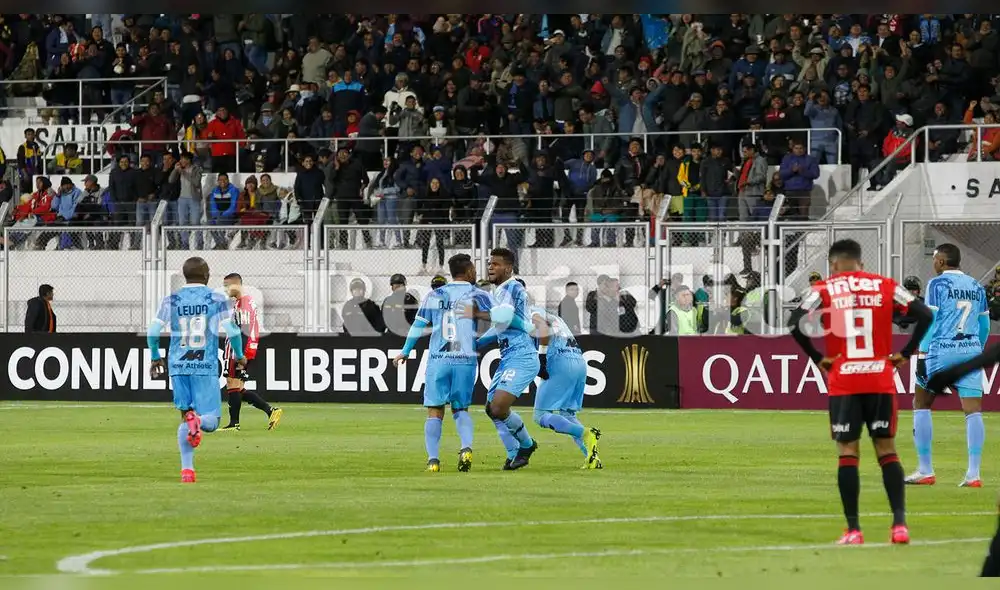 Gol del empate subió los ánimos al equipo sureño. Gol del empate subió los ánimos al equipo sureño.