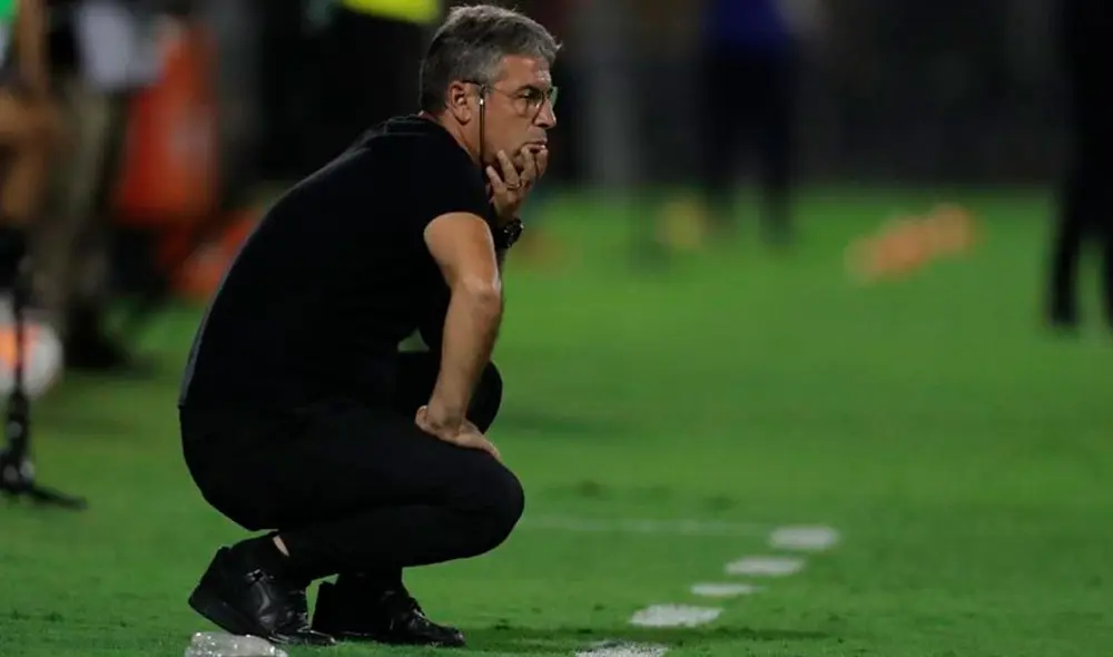 Pablo Bengoechea dirigió el entrenamiento de Alianza Lima con total normalidad. Foto: Difusión