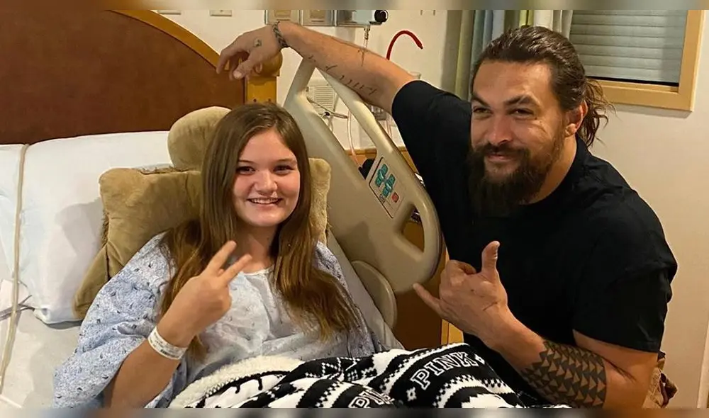 Jason Momoa visita a niños de hospital pediátrico Jason Momoa visita a niños de hospital pediátrico