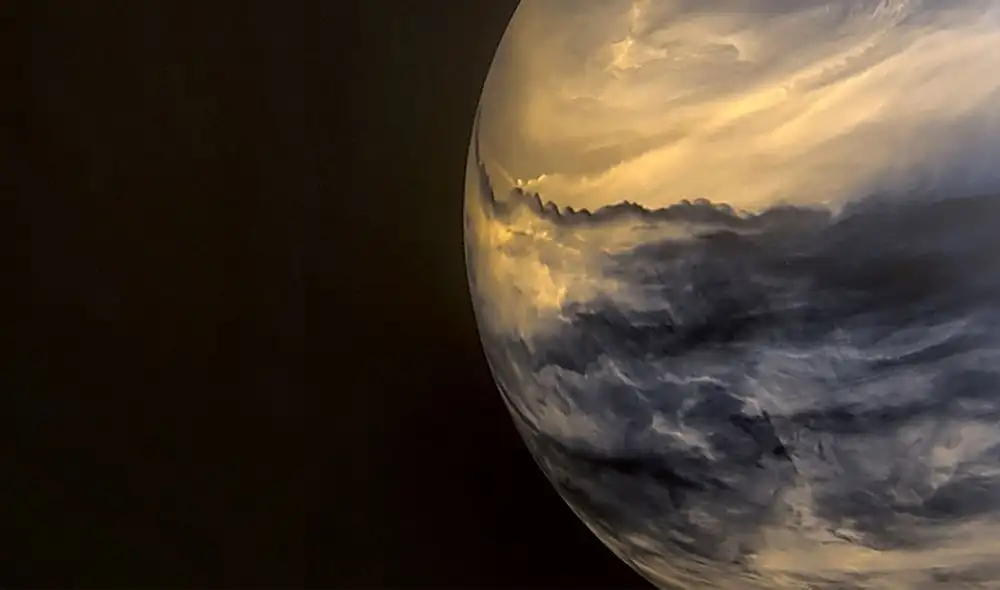 Capas de nubes en Venus. Imagen: JAXA / ISAS / DARTS / Damia Bouic.