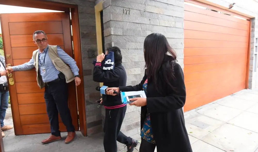 Fiscalía allana vivienda de Nadine Heredia. Foto: Melissa Merino / La República Fiscalía allana vivienda de Nadine Heredia. Foto: Melissa Merino / La República