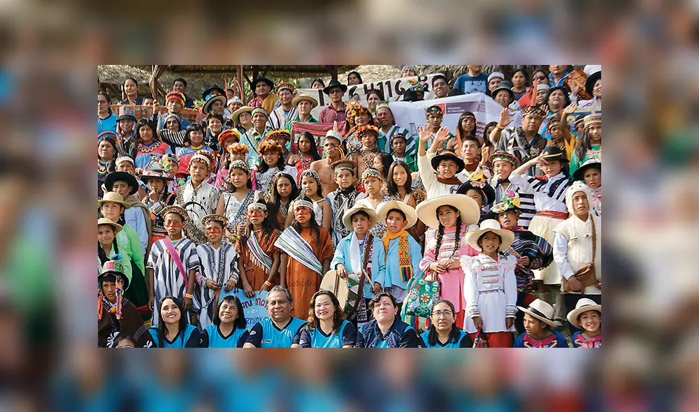 Presentes. Algunos de estos niños hicieron largos viajes para llegar a Lima y participar en el Tinkuy. Hoy conocerán el mar. Presentes. Algunos de estos niños hicieron largos viajes para llegar a Lima y participar en el Tinkuy. Hoy conocerán el mar.