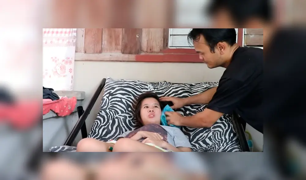 La pareja se conoció por Internet, pero días antes de verse en persona, la chica quedó paralítica tras un fatal accidente.