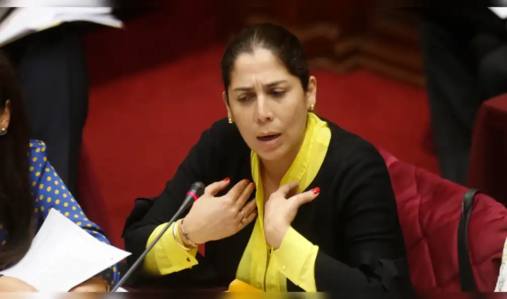 Letona justifica contratación de Jibaja: Él es importante para Fuerza Popular Letona justifica contratación de Jibaja: Él es importante para Fuerza Popular