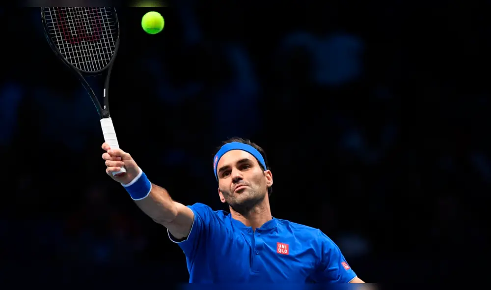 Federer derrotó a Anderson y clasificó a semifinales de la Copa Masters 2018