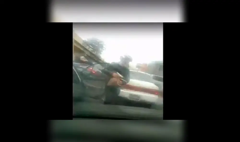 Los pasajeros no pusieron resistencia, se presume que el delincuente los amenazaba con un arma.