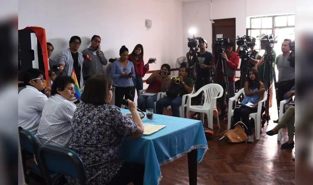  Matrimonio entre Susel Paredes y Gracia Aljovín gana en primera instancia [FOTOS]