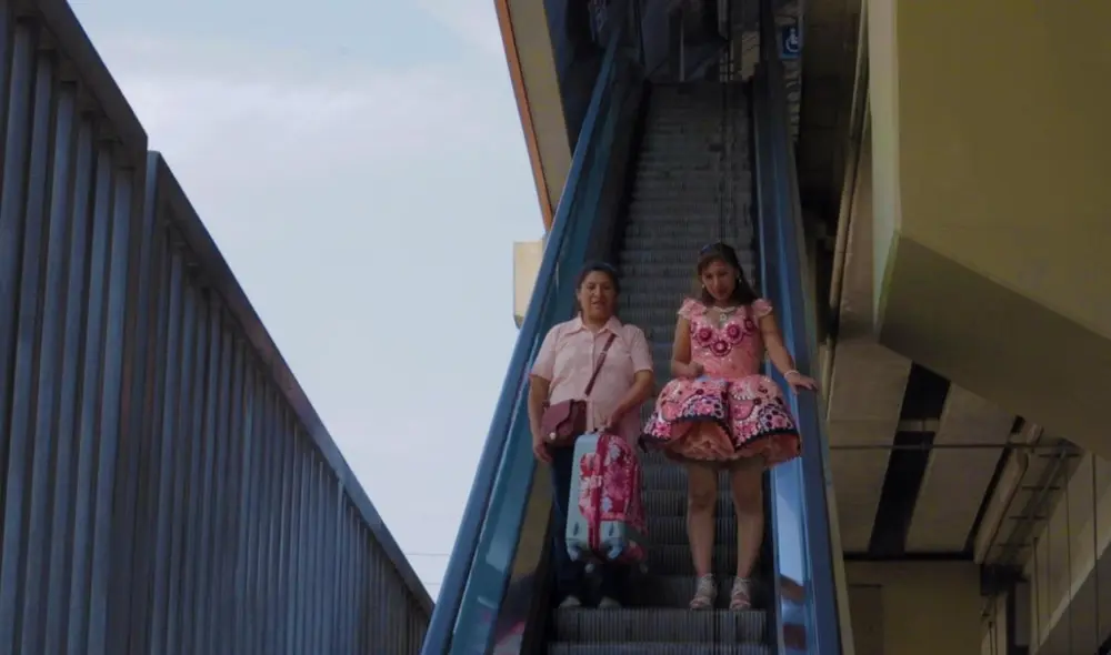 El documental cuenta la historia de cinco mujeres, una de ellas es Yhadira, quien viaja de Huancayo a Lima para cumplir sus sueños. Foto: difusión El documental cuenta la historia de cinco mujeres, una de ellas es Yhadira, quien viaja de Huancayo a Lima para cumplir sus sueños. Foto: difusión