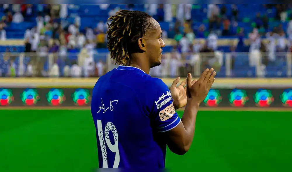 André Carrillo está a un paso de ser campeón nuevamente con Al Hilal. Foto: @Alhilal_FC