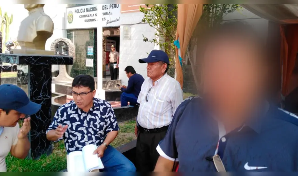 Hombre de prensa espera que se haga justicia. Hombre de prensa espera que se haga justicia.