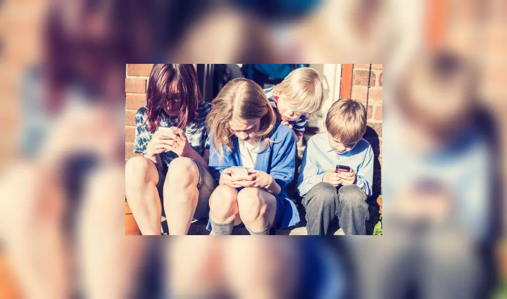 EsSalud advierte que uso excesivo de celulares y videojuegos puede causar trastornos mentales EsSalud advierte que uso excesivo de celulares y videojuegos puede causar trastornos mentales