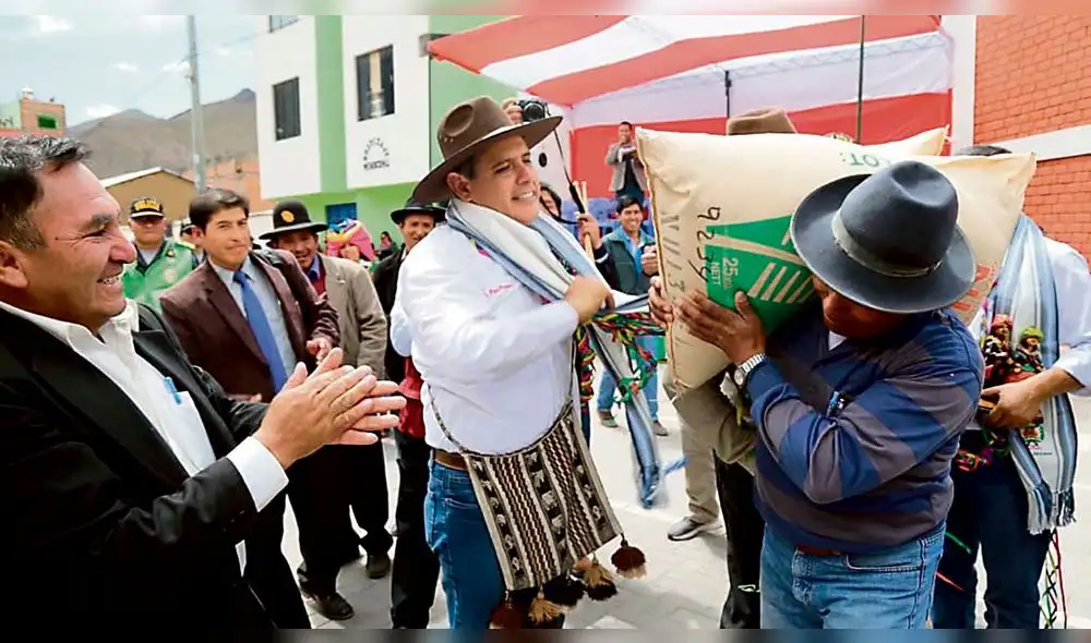 Moquegua: Buscan diálogo con nuevas autoridades por Paltuture Moquegua: Buscan diálogo con nuevas autoridades por Paltuture