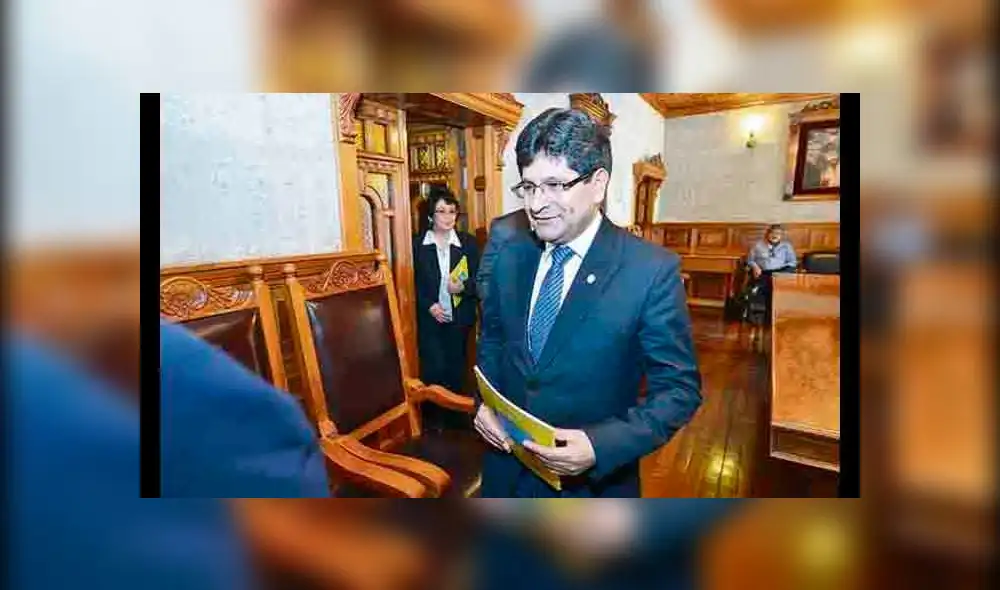 Arequipa: Unsa separará a docente acusado de hacer abortar a alumna 