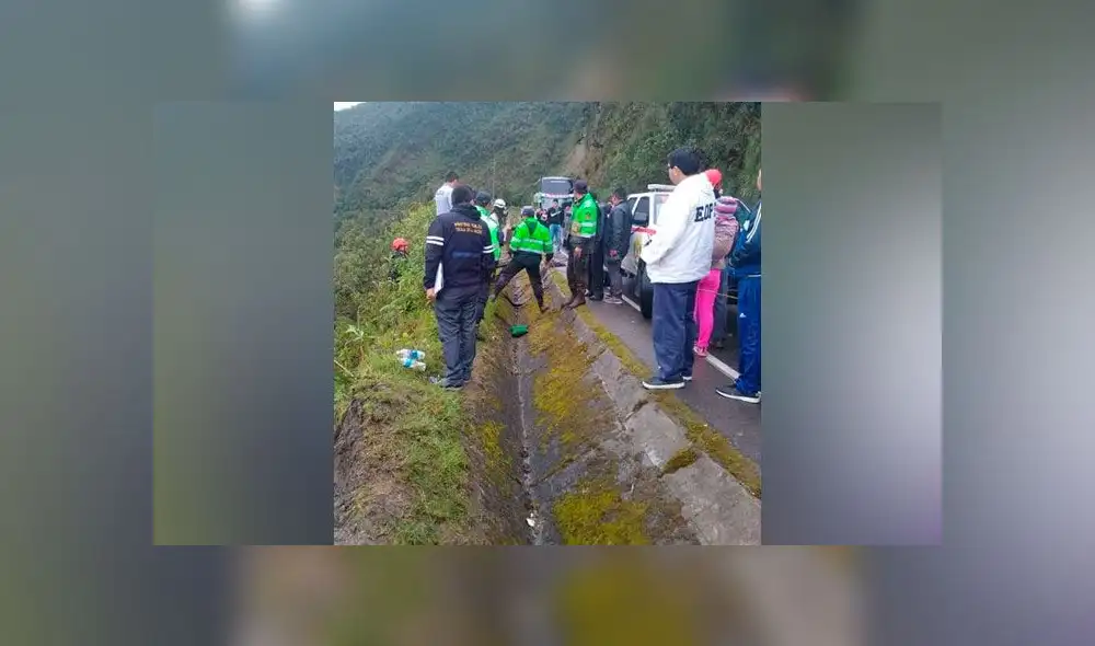 Bus con al menos 50 pasajeros cae a abismo. Créditos: @cadenatvhyo Bus con al menos 50 pasajeros cae a abismo. Créditos: @cadenatvhyo