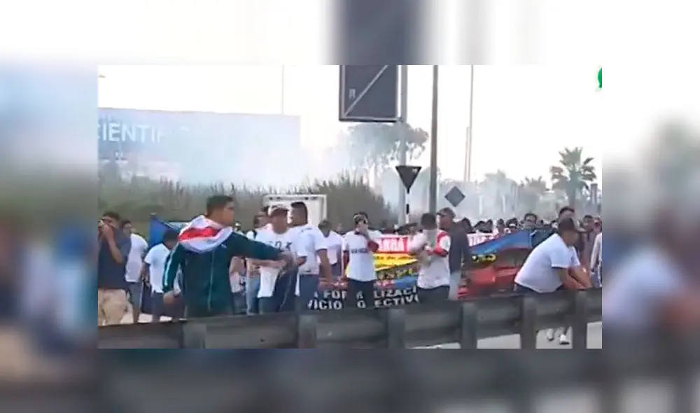 Colectiveros explicaron razón por la que marchan. Créditos: Captura Canal N. Colectiveros explicaron razón por la que marchan. Créditos: Captura Canal N.