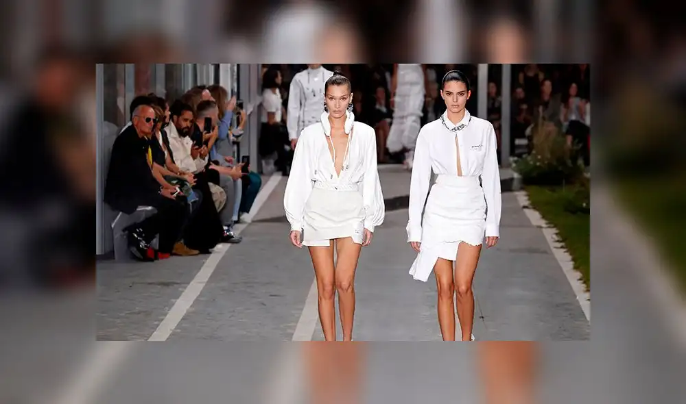 Kendall Jenner y Bella Hadid deslumbran en pasarela de París [VIDEO]