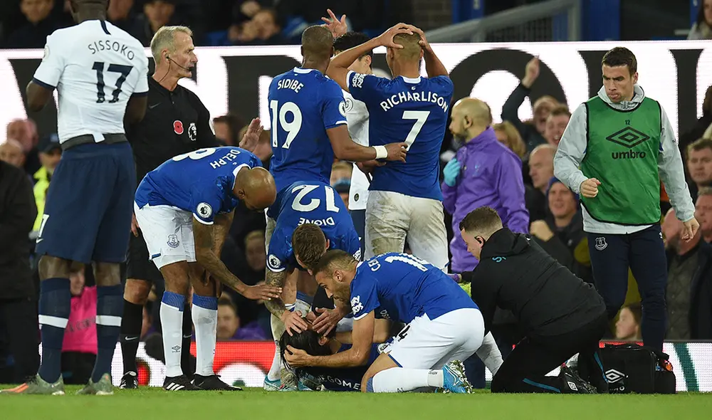 André Gomes sufrió una de las lesiones más fuertes en lo que va de la presente temporada de la Premier League. André Gomes sufrió una de las lesiones más fuertes en lo que va de la presente temporada de la Premier League.