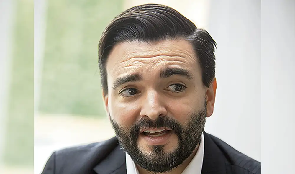 Hecho. Según De Belaunde, confianza fue negada dos veces.