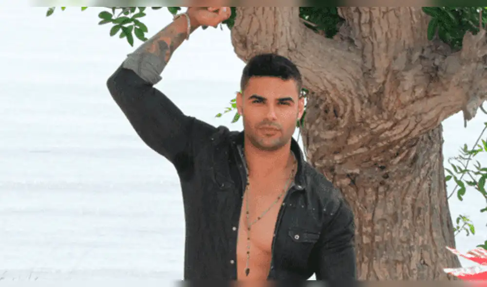 Erick Sabater es criticado por último show donde se sacó el polo y besó a fan [VIDEOS]