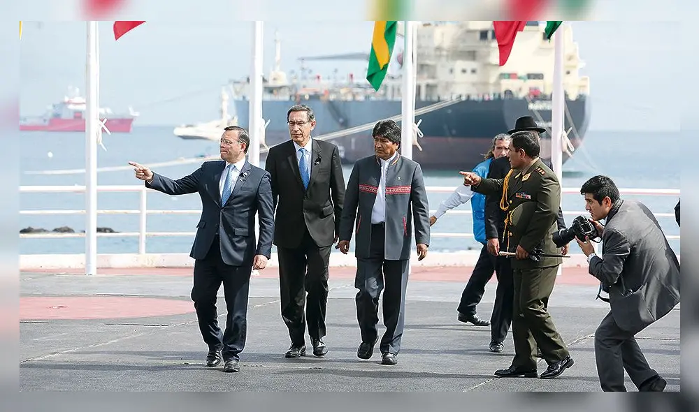 V GABINETE BINACIONAL PERU - BOLIVIA 2019
- EVO MORALES
- MARTIN VIZCARRA V GABINETE BINACIONAL PERU - BOLIVIA 2019
- EVO MORALES
- MARTIN VIZCARRA