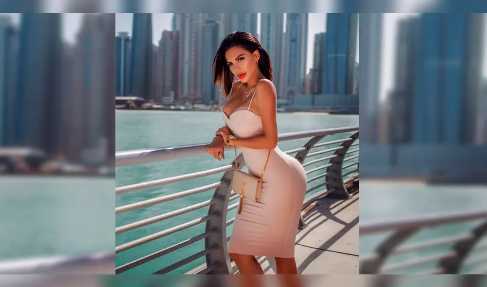 Stephanie Valenzuela posa en bikini y enamora a fans en Instagram