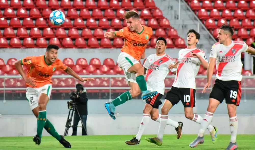 River Plate y Banfield debutan este martes en el grupo 3 de la Copa de la Liga de Argentina. Foto: Twitter / @CAB_oficial