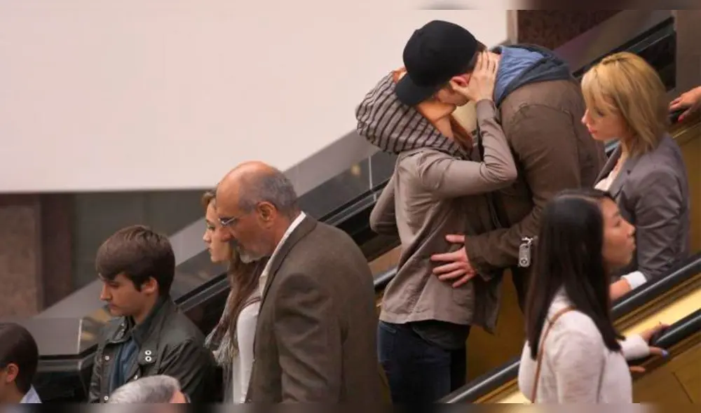 Scarlett Johansson y Capitán América hacen alarde de su relación [VIDEO]