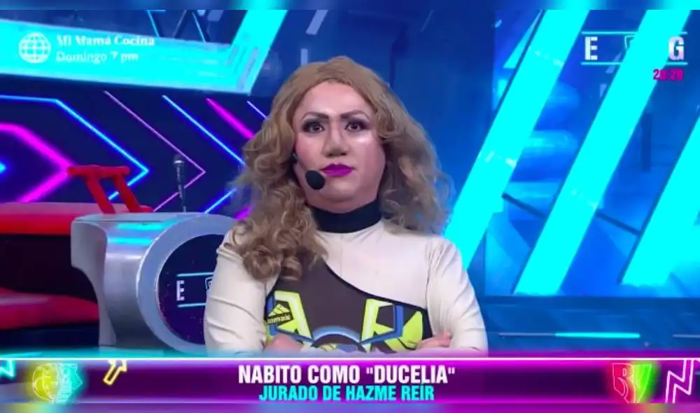 “Me parece de verdad indignante que este individuo venga a interrumpir nuestro programa", dijo al ver al artista. (Foto: Captura)
