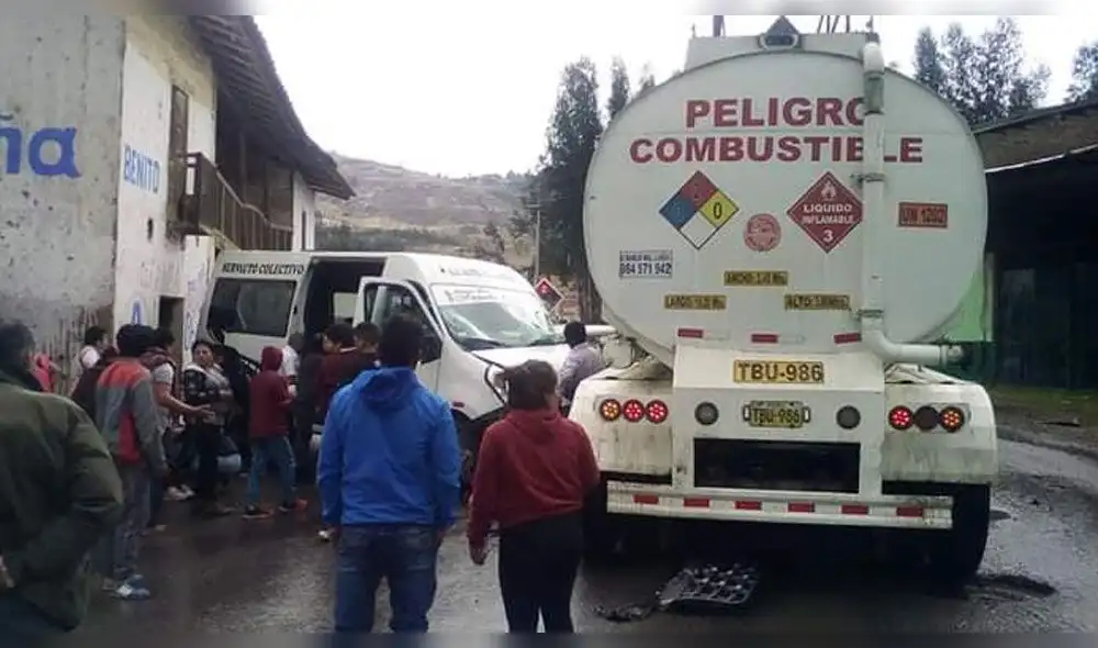 Electores se salvan de morir en trágico accidente en La Libertad