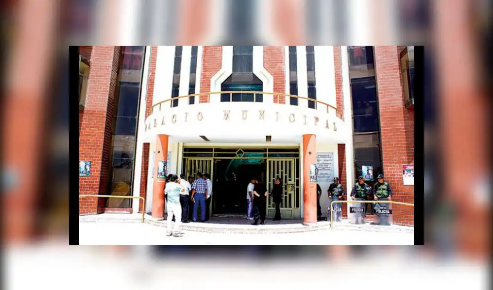 Bloquean cuentas de comuna de JLO por deudas con Sunat