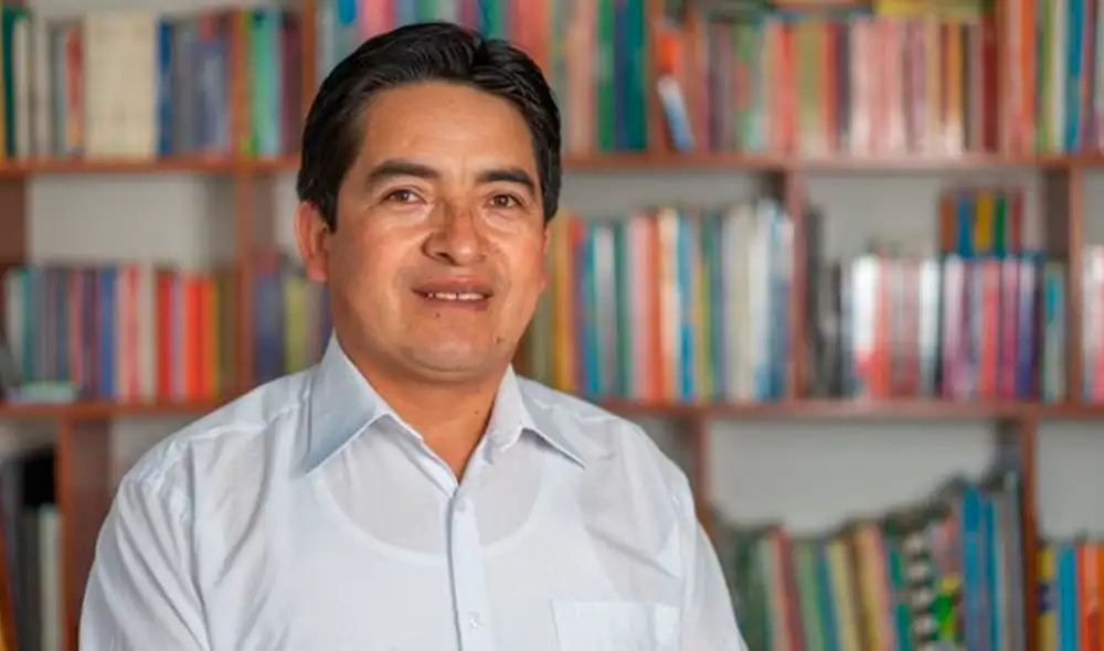 Docente peruano Docente peruano