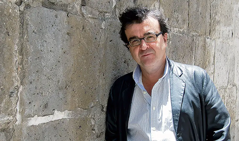 Javier Cercas. Relatos reales, compilación que ahonda entre el periodismo y la literatura.