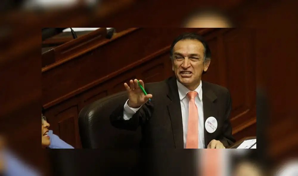 Becerril espera que Mercedes Aráoz sea “menos confrontacional” que Zavala Becerril espera que Mercedes Aráoz sea “menos confrontacional” que Zavala