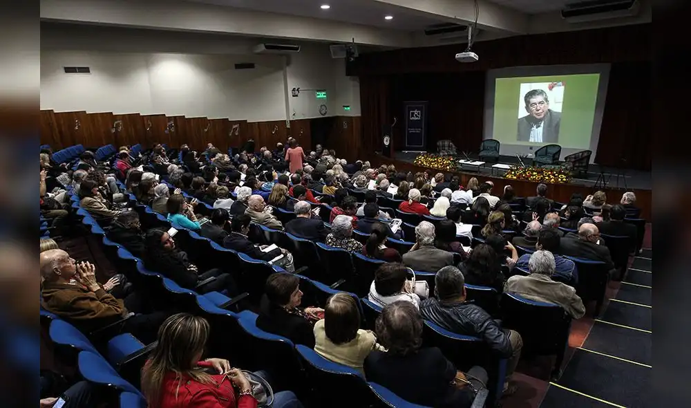 Alfredo Bryce Echenique presento su último libro “Permiso para retirarme. Antimemorias 3” [FOTOS]