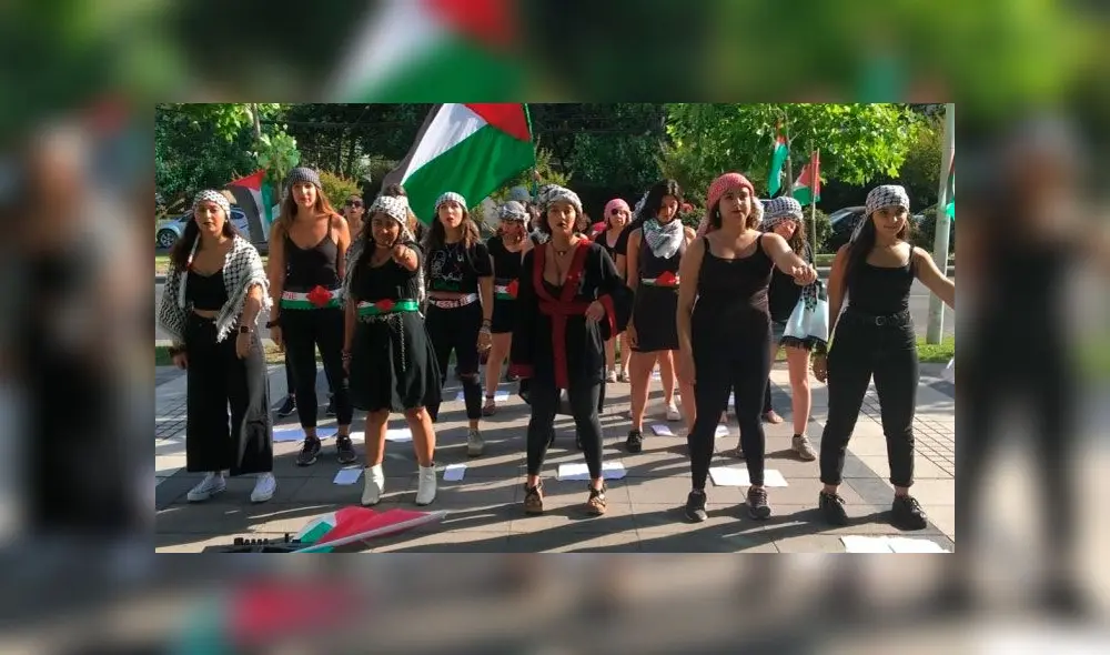 Las feministas de origen palestino protestaron contra la violencia de género y la opresión de Israel. Foto: Difusión Las feministas de origen palestino protestaron contra la violencia de género y la opresión de Israel. Foto: Difusión