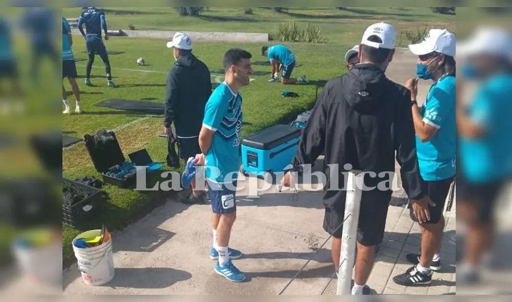 Cuesta en su primera práctica con el Puebla FC de México Cuesta en su primera práctica con el Puebla FC de México