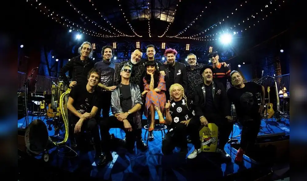 You Tube: Los Auténticos Decadentes y Mon Laferte |VIDEO|