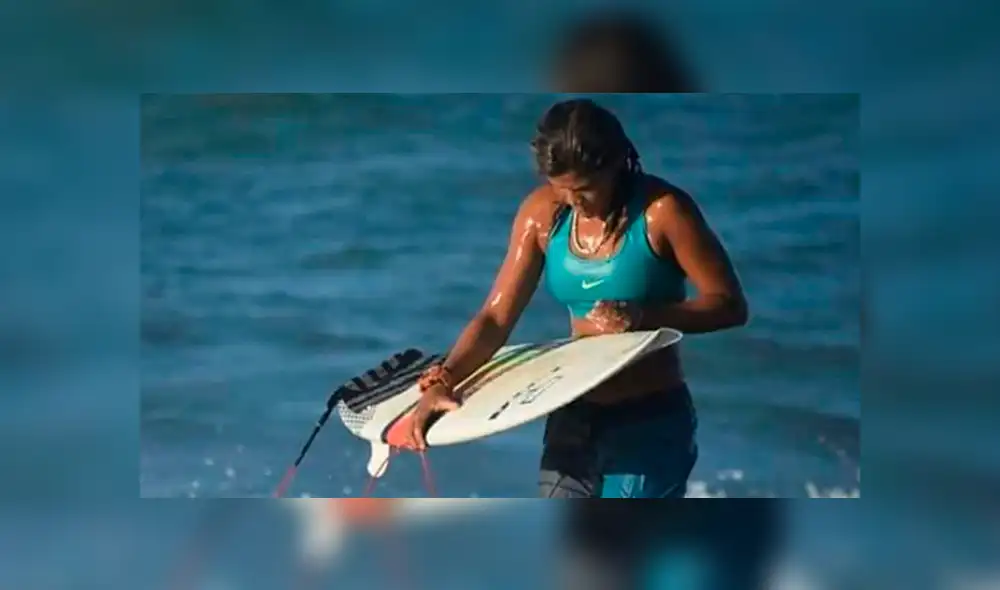 Campeona de surf muere tras ser alcanzada por un rayo mientras entrenaba [VIDEO]