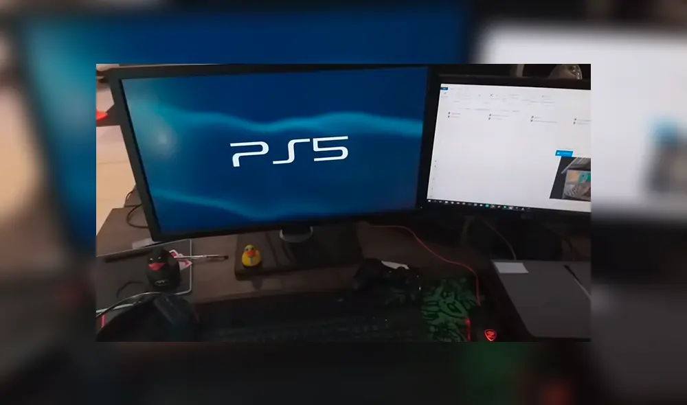 Su video muestra un modelo bastante pequeño de consola, conectada a dos pantallas.