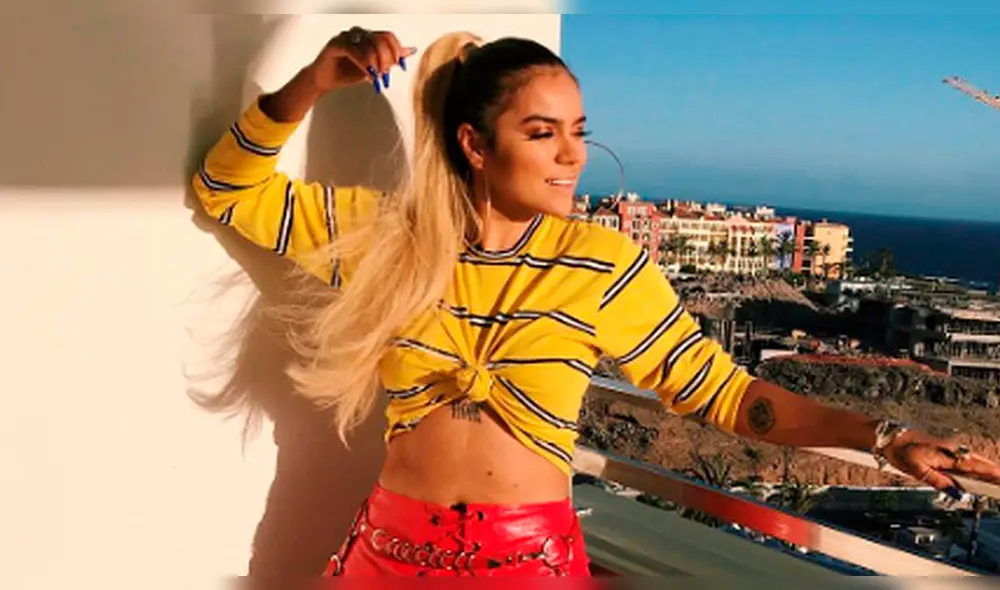 Instagram: Karol G muestra más de la cuenta con diminuto short [FOTOS]