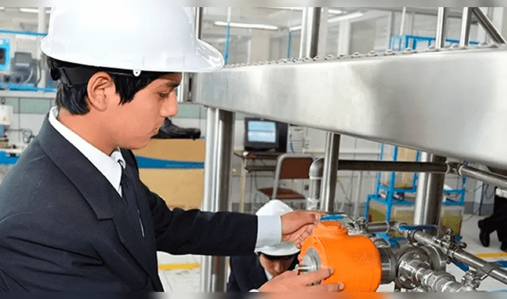 Mecatrónica Automotriz y Diseño Gráfico Digital, las carreras técnicas mejor pagadas