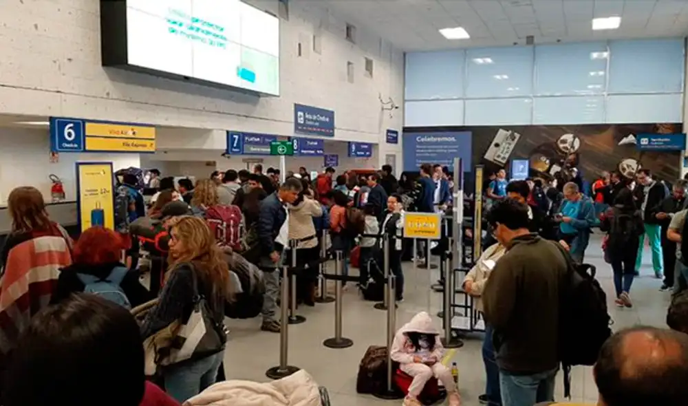 Desde este lunes se suspenden los vuelos de Europa y Asia. Desde este lunes se suspenden los vuelos de Europa y Asia.