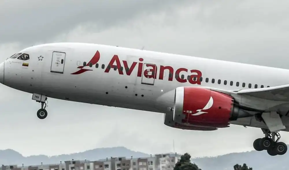 Alberto Carrasquilla reveló que buscarán la manera de poder ayudar a Avianca. Foto: La Vanguardia