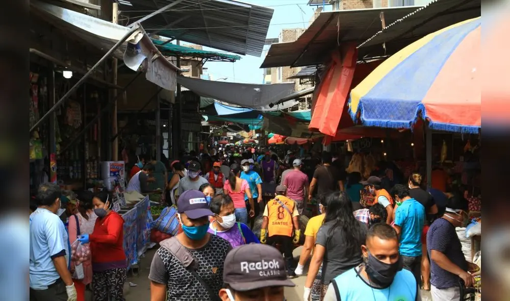 Mercado La Hermelinda: caos y aglomeración son fuentes de contagio de coronavirus