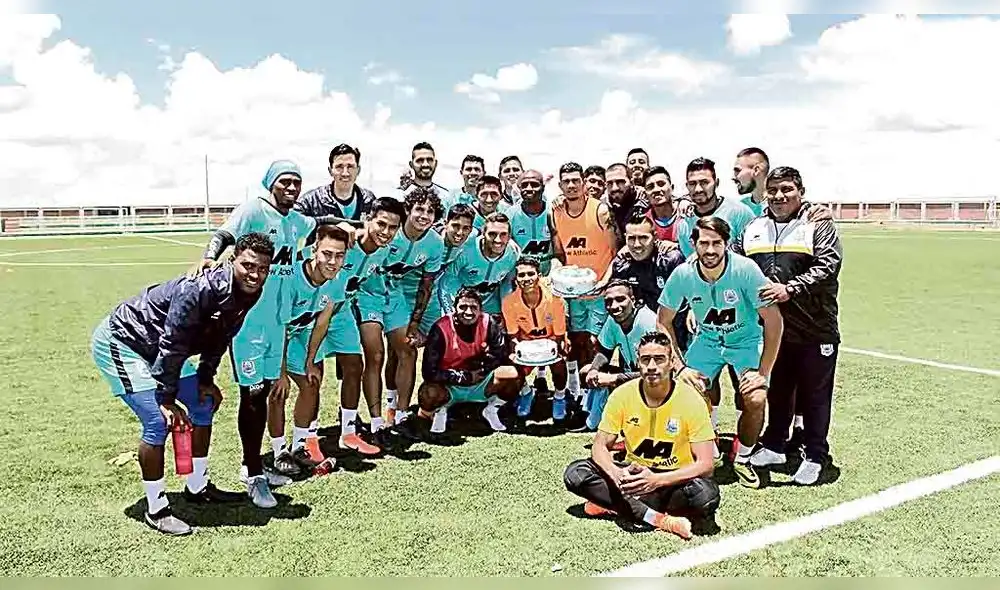 familia. Reunidos por dos cumpleaños en Binacional.