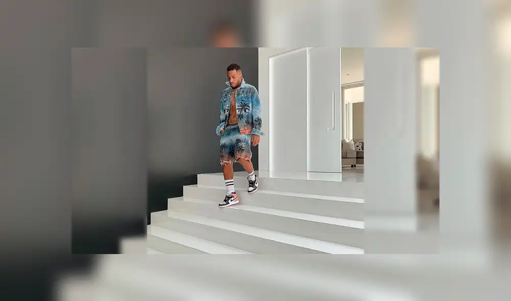 Jefferson Farfán y el Zorro Zupe arman fiesta en lujosa casa del futbolista [VIDEOS]